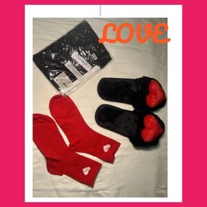 Heart Patterned Red Socks and Black Slippers Set